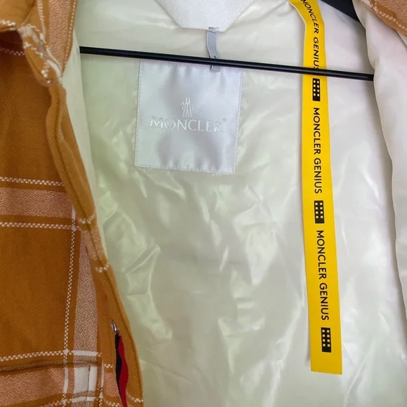 Moncler Genius Lapetus Jacket Size 1 (Beige)